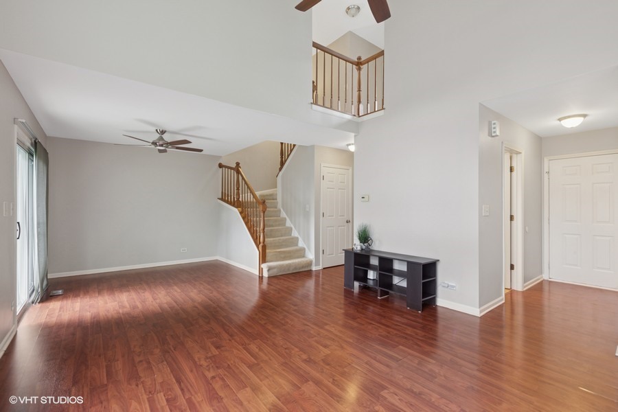 627 Kingsbridge Drive