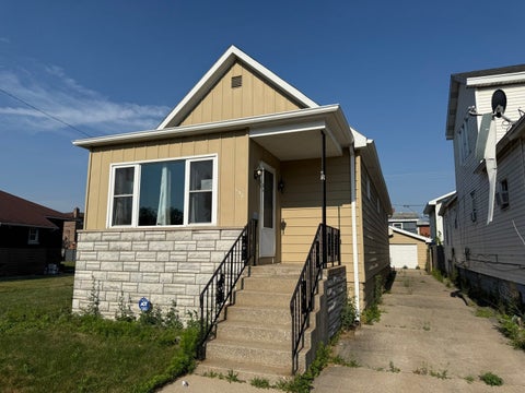 Photo of 538 Ingraham Avenue, Calumet City, IL 60409 (MLS # 12645342)