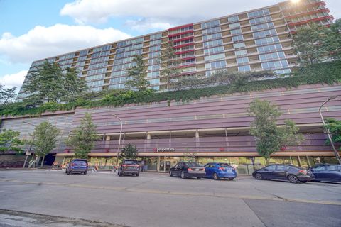 Tiny photo for 800 Elgin Road #1210, Evanston, IL 60201 (MLS # 12559416)