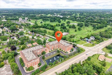 Tiny photo for 1 ITASCA Place #302, Itasca, IL 60143 (MLS # 12728956)