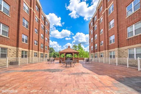 Tiny photo for 1 ITASCA Place #302, Itasca, IL 60143 (MLS # 12728956)