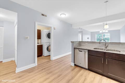 Tiny photo for 1 ITASCA Place #302, Itasca, IL 60143 (MLS # 12728956)