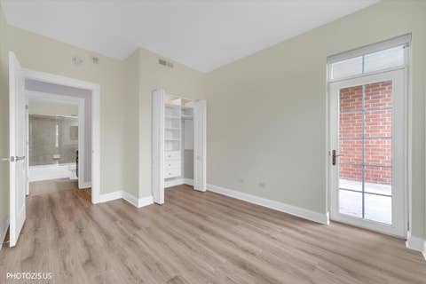Tiny photo for 1 ITASCA Place #302, Itasca, IL 60143 (MLS # 12728956)