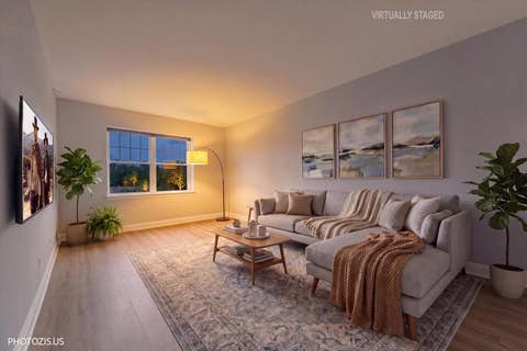 Tiny photo for 1 ITASCA Place #302, Itasca, IL 60143 (MLS # 12728956)