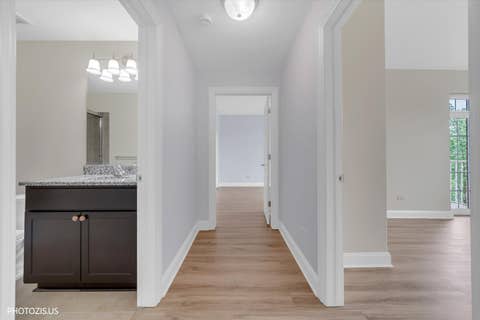 Tiny photo for 1 ITASCA Place #302, Itasca, IL 60143 (MLS # 12728956)