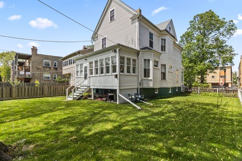 Tiny photo for 714 Seward Street, Evanston, IL 60202 (MLS # 12360913)