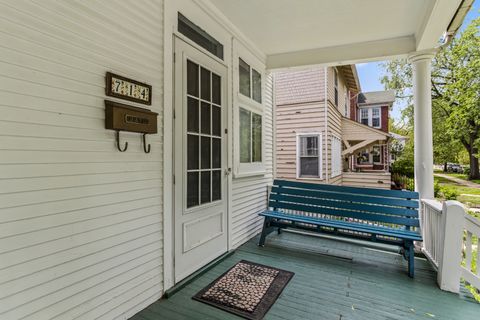 Tiny photo for 714 Seward Street, Evanston, IL 60202 (MLS # 12360913)