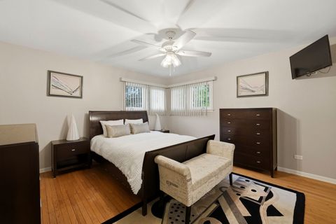 Tiny photo for 9437 N Lockwood Avenue, Skokie, IL 60077 (MLS # 12647225)