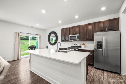 Tiny photo for 1066 Moraine Drive, South Elgin, IL 60177 (MLS # 12502170)