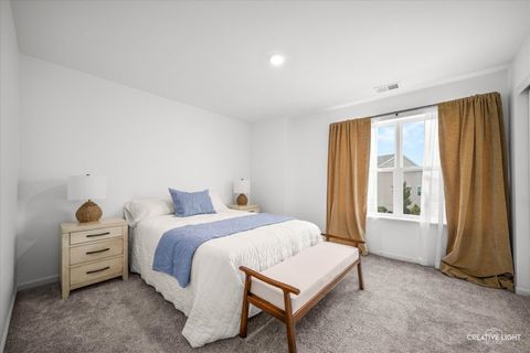 Tiny photo for 1066 Moraine Drive, South Elgin, IL 60177 (MLS # 12502170)