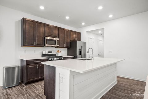 Tiny photo for 1066 Moraine Drive, South Elgin, IL 60177 (MLS # 12502170)