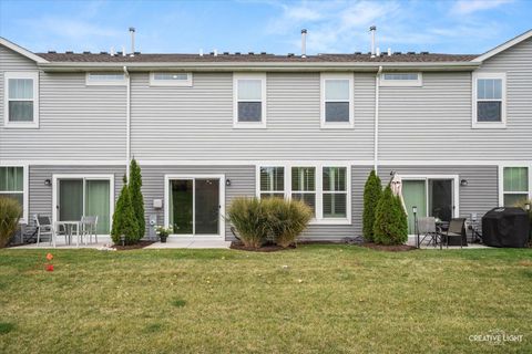 Tiny photo for 1066 Moraine Drive, South Elgin, IL 60177 (MLS # 12502170)