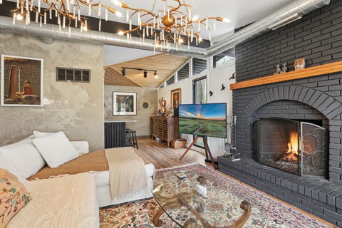 Tiny photo for 2016 Main Street, Evanston, IL 60202 (MLS # 12716717)