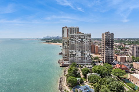 Tiny photo for 6301 N Sheridan Road #11K, Chicago, IL 60660 (MLS # 12716769)