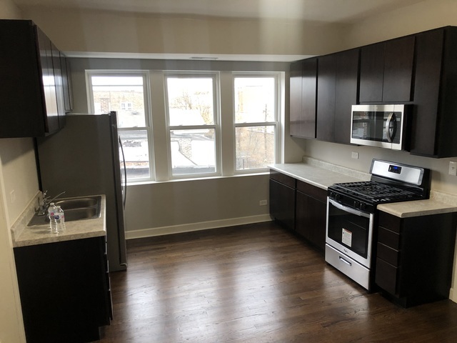 4520 W Jackson Boulevard