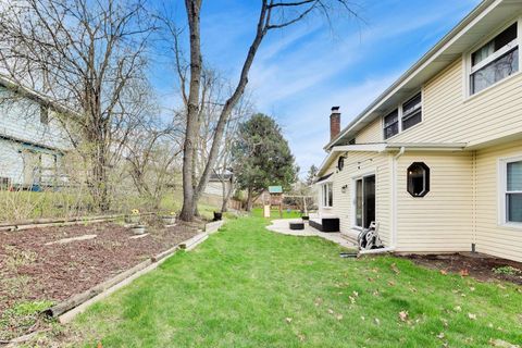 Tiny photo for 5S671 Buttonwood Court, Naperville, IL 60540 (MLS # 12645742)