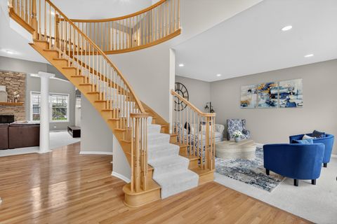 Tiny photo for 484 W Haleys Hill Court, Palatine, IL 60074 (MLS # 12621385)