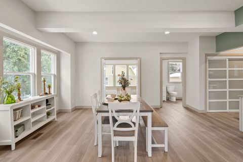 Tiny photo for 1203 W Locust Street, Davenport, IA 52804 (MLS # 12599800)