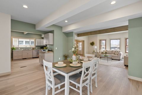 Tiny photo for 1203 W Locust Street, Davenport, IA 52804 (MLS # 12599800)