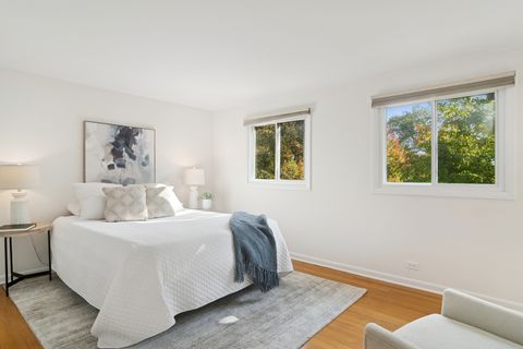 Tiny photo for 2340 N Lafayette Street, Arlington Heights, IL 60004 (MLS # 12461923)