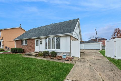 Tiny photo for 7101 Stanford Drive, Bridgeview, IL 60455 (MLS # 12530581)