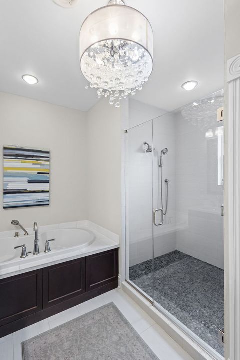 Tiny photo for 4916 S Blackstone Avenue, Chicago, IL 60615 (MLS # 12617167)