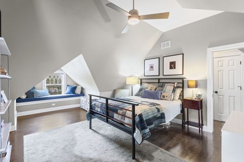 Tiny photo for 4916 S Blackstone Avenue, Chicago, IL 60615 (MLS # 12617167)