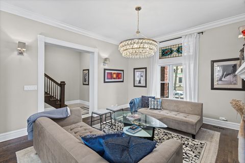 Tiny photo for 4916 S Blackstone Avenue, Chicago, IL 60615 (MLS # 12617167)