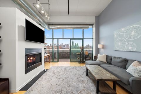 Tiny photo for 1645 W Ogden Avenue #702, Chicago, IL 60612 (MLS # 12501814)