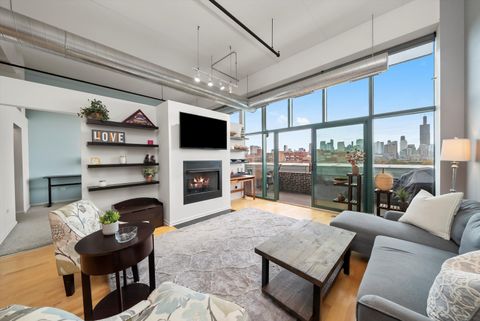 Tiny photo for 1645 W Ogden Avenue #702, Chicago, IL 60612 (MLS # 12501814)