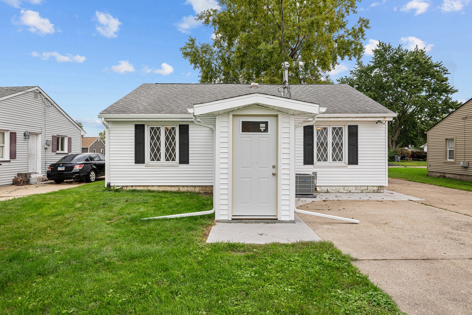 416 4th Street E
