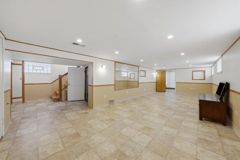 Tiny photo for 8132 S Phillips Avenue, Chicago, IL 60617 (MLS # 12750789)