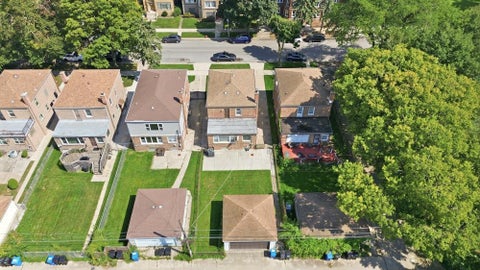 Tiny photo for 8132 S Phillips Avenue, Chicago, IL 60617 (MLS # 12750789)