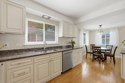 Tiny photo for 8132 S Phillips Avenue, Chicago, IL 60617 (MLS # 12750789)