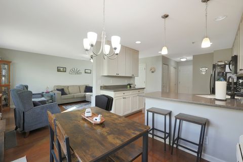 A home in Fox Lake