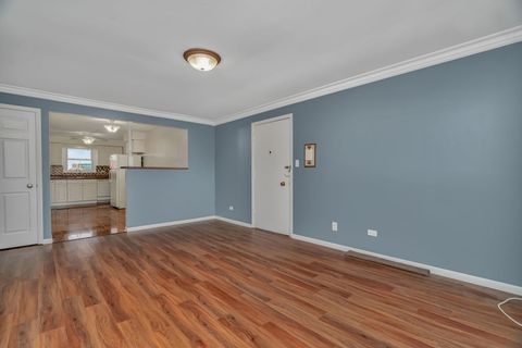 Tiny photo for 8751 W 79th Street #12, Justice, IL 60458 (MLS # 12520814)