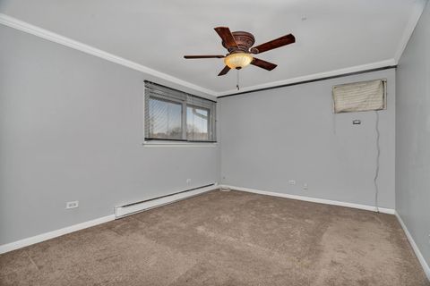 Tiny photo for 8751 W 79th Street #12, Justice, IL 60458 (MLS # 12520814)