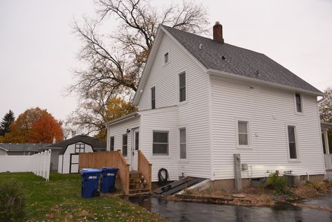 Tiny photo for 702 E Side Drive, Geneva, IL 60134 (MLS # 12504003)