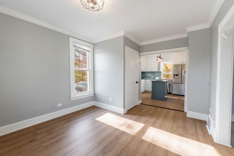 Tiny photo for 702 E Side Drive, Geneva, IL 60134 (MLS # 12504003)