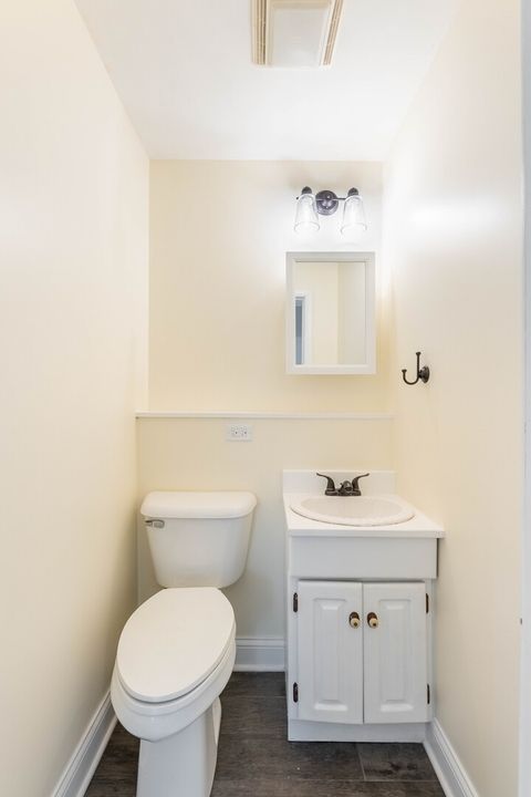 Tiny photo for 702 E Side Drive, Geneva, IL 60134 (MLS # 12504003)