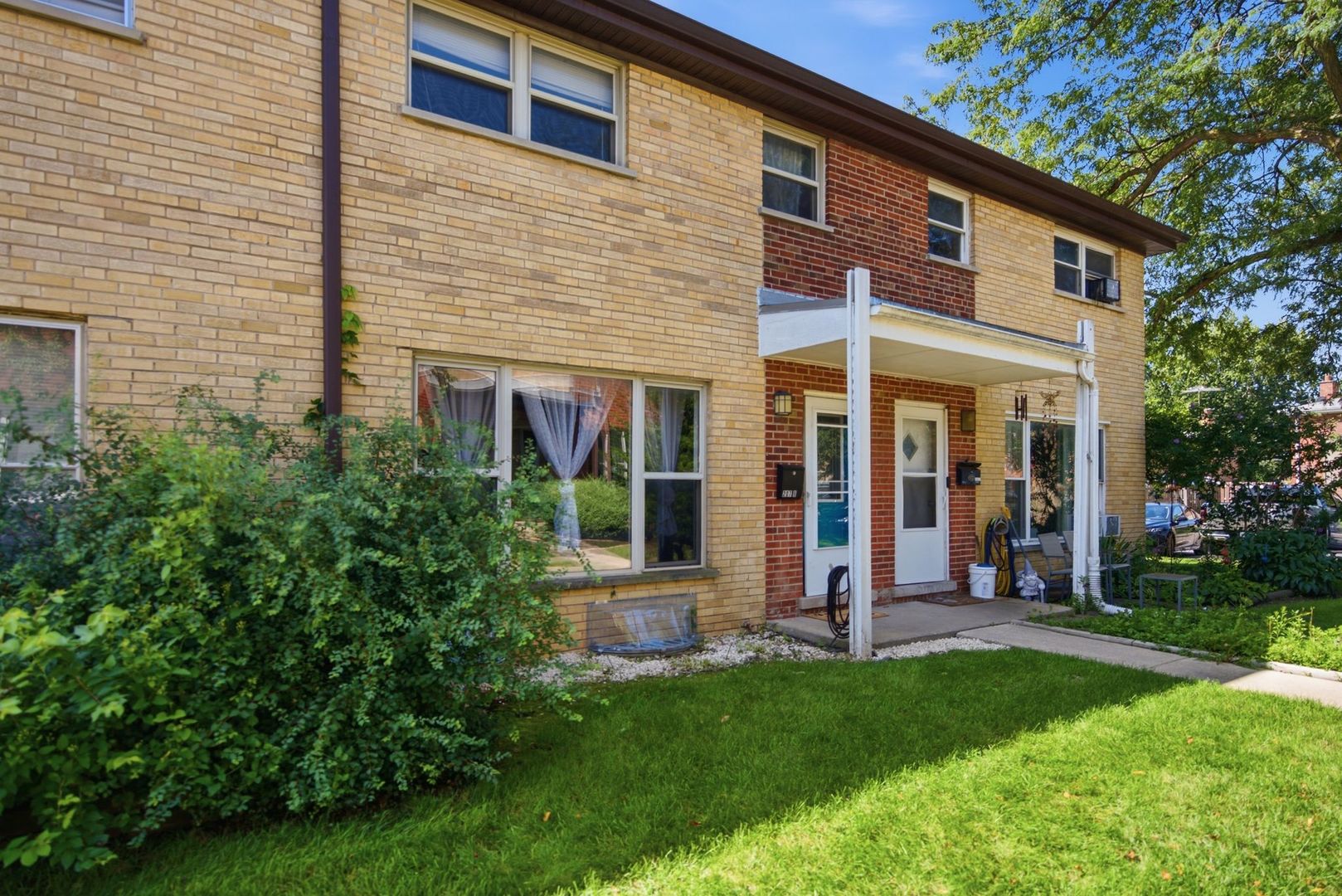 207 Linn Court B