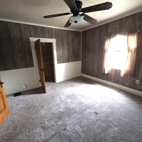 Tiny photo for 906 Barham Avenue N, Johnston City, IL 62951 (MLS # 12611938)