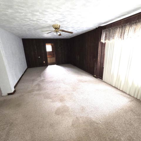 Tiny photo for 906 Barham Avenue N, Johnston City, IL 62951 (MLS # 12611938)