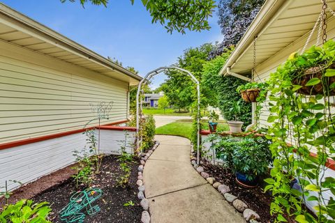 A home in Bloomingdale