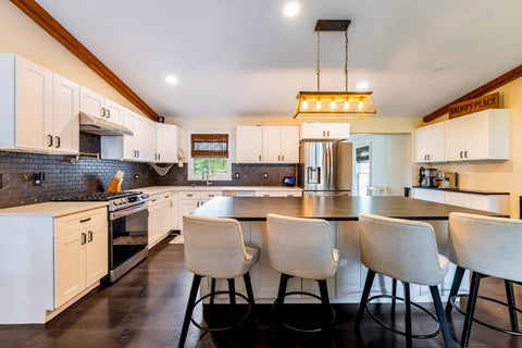 Tiny photo for 17W667 Lorraine Avenue, Addison, IL 60101 (MLS # 12699125)