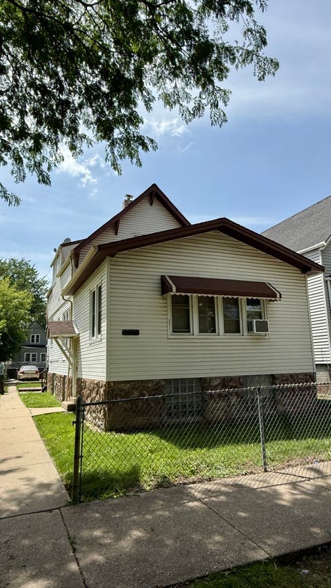 Photo of 6442 S Wolcott Avenue, Chicago, IL 60636 (MLS # 12692444)