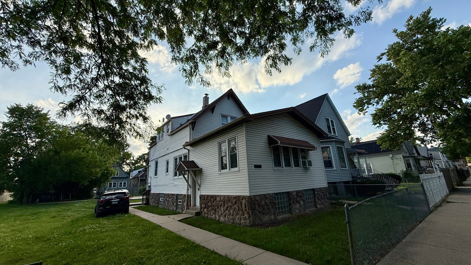 6442 S Wolcott Avenue