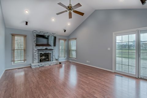 Tiny photo for 1411 Steeplechase Road, Bartlett, IL 60103 (MLS # 12593221)