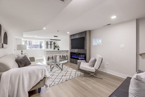 Tiny photo for 2629 N 77th Court, Elmwood Park, IL 60707 (MLS # 12622939)