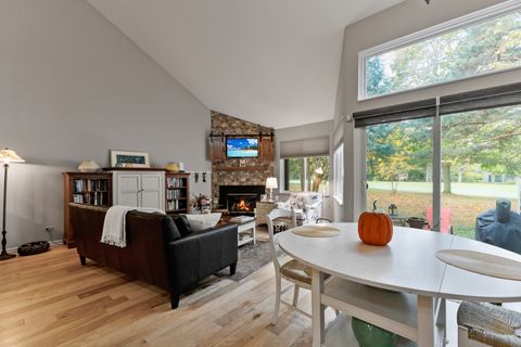 Tiny photo for 748 Shoreline Road, Lake Barrington, IL 60010 (MLS # 12513563)